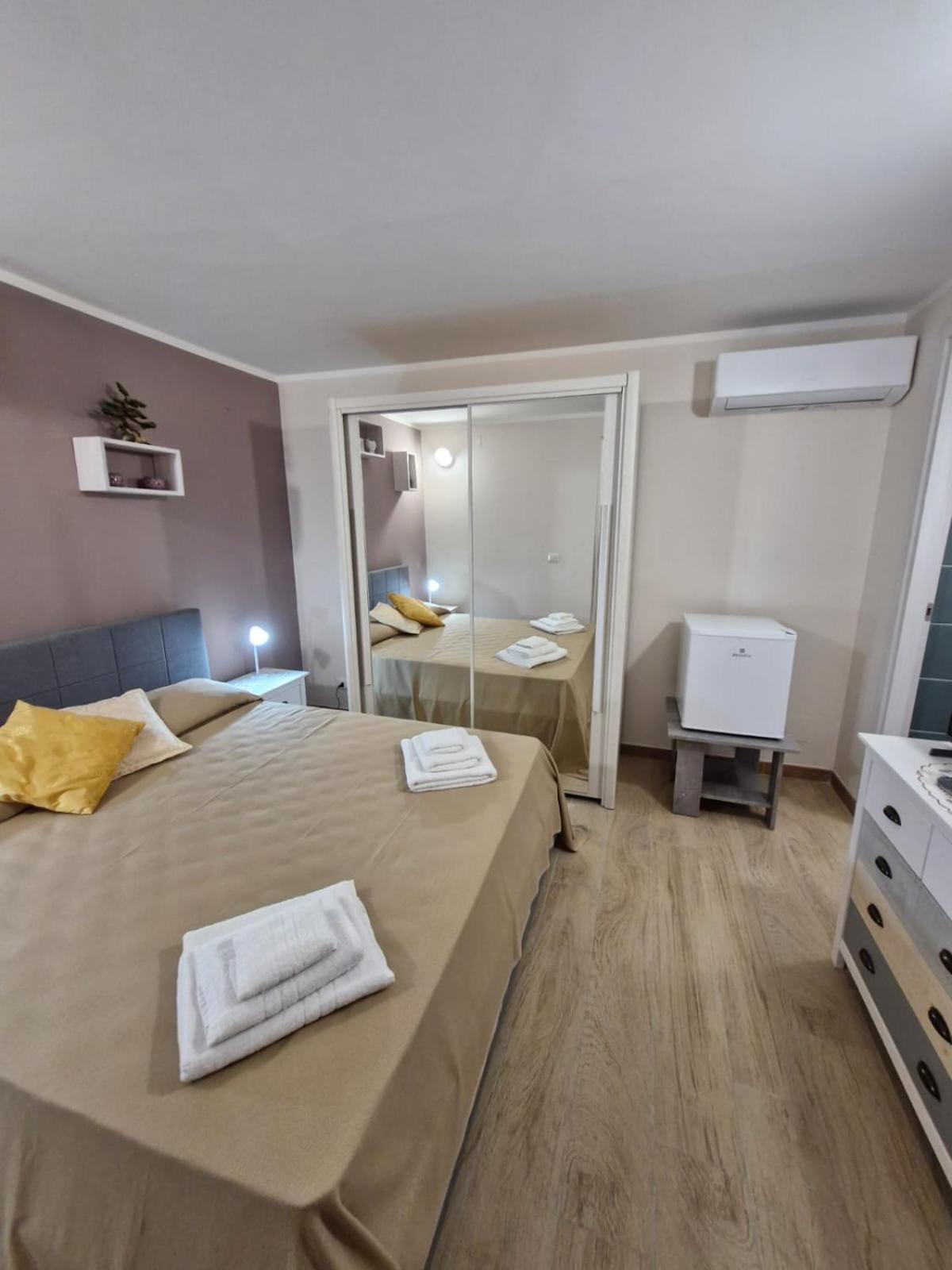 Ferienwohnung Medea Syrakus Exterior foto